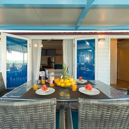 Mobile Homes Tina Pakostane II Exterior photo